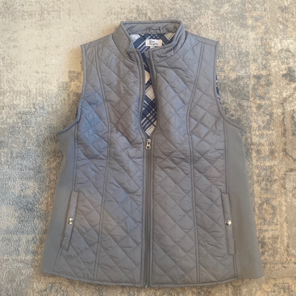 Kim Rogers lightweight gray vest Size M